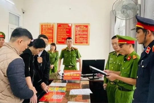 Bắt đối tượng chiếm đoạt hơn 13 tỷ đồng từ người chơi hụi online