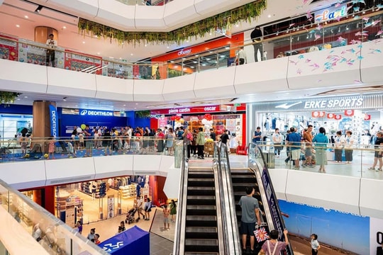 Căn hộ tích hợp thương mại khối đế được nhiều gia đình trẻ săn lùng