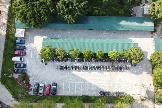 Cầu Giấy (Hà Nội): Yêu cầu đình chỉ hoạt động bãi trông giữ xe tại ô đất B4 Khu đô thị Nam Trung Yên