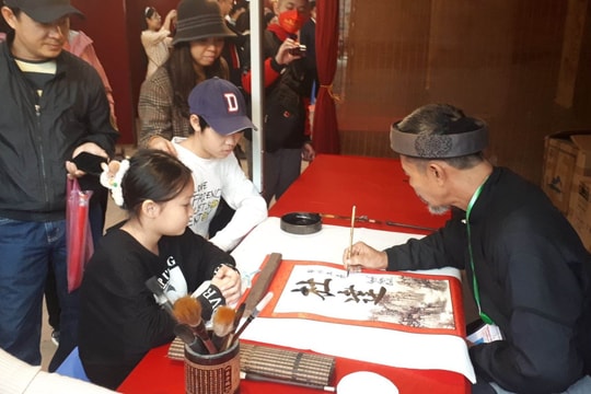 Hội chữ Xuân tại di tích Văn Miếu sẽ mở xuyên Tết Ất Tỵ