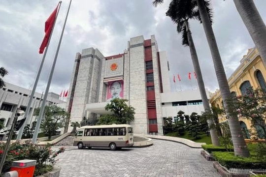 Cấp tiền nhưng chậm giải ngân, UBND TP Hà Nội yêu cầu các đơn vị 'trả lời'