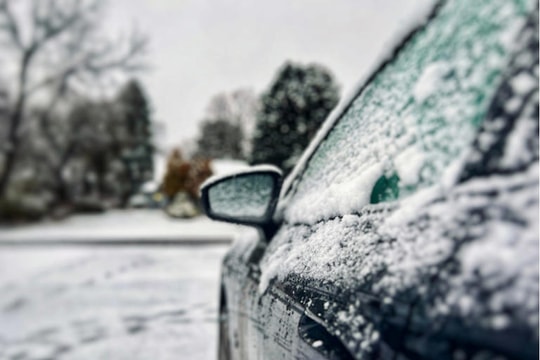 Xe cũng 'cảm thấy' lạnh: Mẹo giữ xe hoạt động tốt trong thời tiết lạnh giá