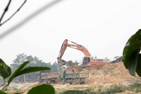 Hà Nội chỉ đạo xử lý nghiêm tình trạng khai thác đất trái phép ở Sóc Sơn