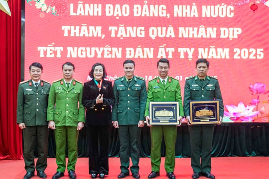 Sẵn sàng phục vụ Nhân dân vui Xuân, đón Tết an toàn, lành mạnh