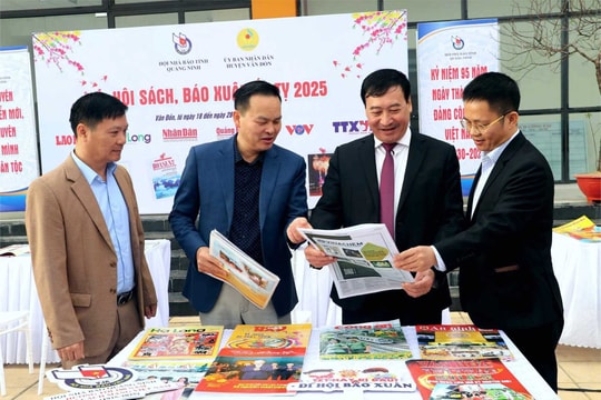 Hội báo Xuân tỉnh Quảng Ninh 2025: Tạo điểm tham quan, phục vụ nhân dân và giới thiệu các ấn phẩm báo chí mới