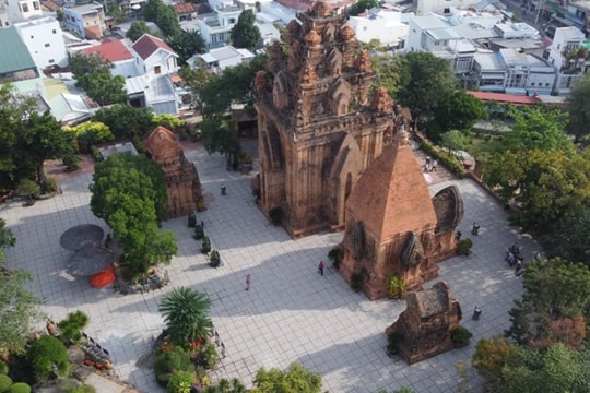 Di tích kiến trúc nghệ thuật Tháp Bà Ponagar được xếp hạng quốc gia đặc biệt