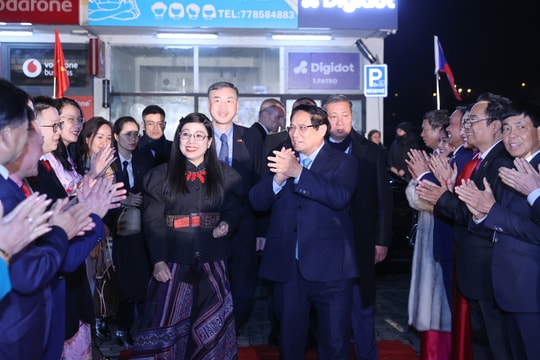 Cộng đồng người Việt Nam tại Czech luôn tự hào và xứng đáng là con Lạc, cháu Hồng