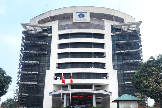 Hà Tĩnh: 91 cán bộ Sở NN&PTNT xin nghỉ hưu trước tuổi để tinh gọn bộ máy