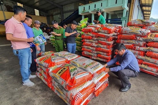 Công an Đắk Lắk phát hiện đường dây sản xuất hàng nghìn tấn phân bón giả
