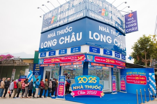 FPT Retail (FRT) tăng trưởng doanh thu 26%, chuỗi Long Châu đóng góp 63%
