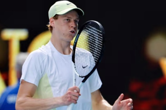 Jannik Sinner vào bán kết đơn nam Australian Open 2025