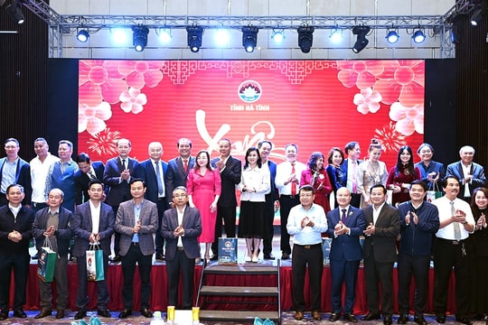 Hà Tĩnh kết nối kiều bào với quê hương dịp Tết Ất Tỵ 2025