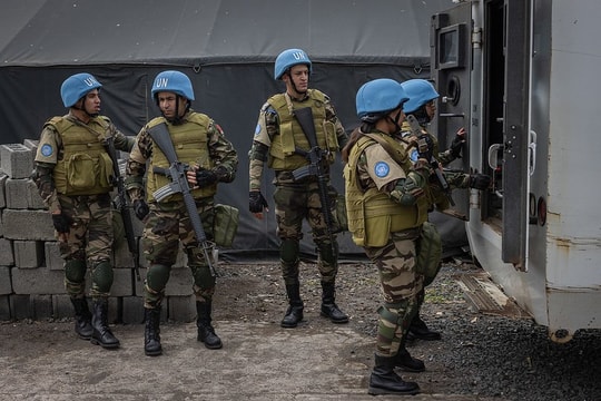 Ít nhất 12 binh sĩ gìn giữ hòa bình thiệt mạng trong cuộc đụng độ với phiến quân tại Congo