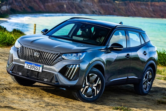 Đại lý bắt đầu nhận cọc Peugeot 2008, giá tạm tính 800 triệu đồng