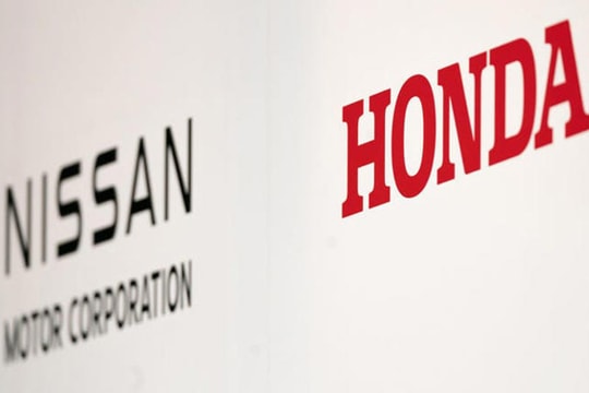 Mitsubishi từ chối sáp nhập với Honda và Nissan