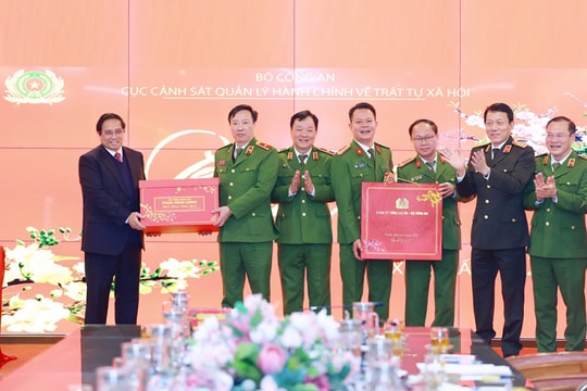 Xây dựng Cục Cảnh sát quản lý hành chính về trật tự xã hội trở thành hình mẫu về thực hiện Nghị quyết 57