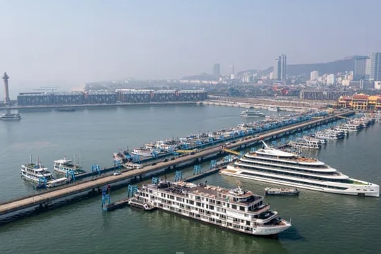 Hạ Long sẽ khai thác thêm nhiều sản phẩm du lịch độc đáo trong năm 2025