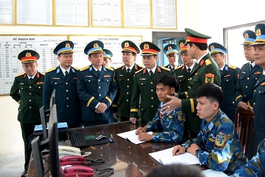 Đoàn công tác Bộ Quốc phòng kiểm tra, chúc Tết Tiểu đoàn 62