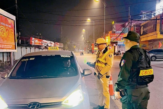 Hà Nội: Phòng ngừa, giảm thiểu tai nạn giao thông ngay từ đầu năm mới