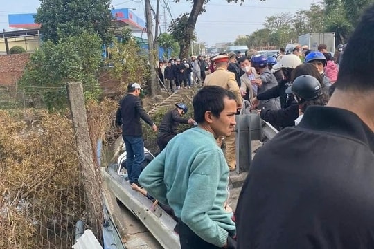 Tai nạn giao thông đặc biệt nghiêm trọng tại Nam Định: 7 người trong một gia đình tử vong tại chỗ