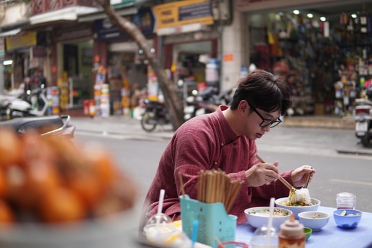 Bún - Phở Hà Nội: Hơn cả một bữa ăn, đó là những câu chuyện văn hoá khởi đầu cho một năm mới trọn vẹn
