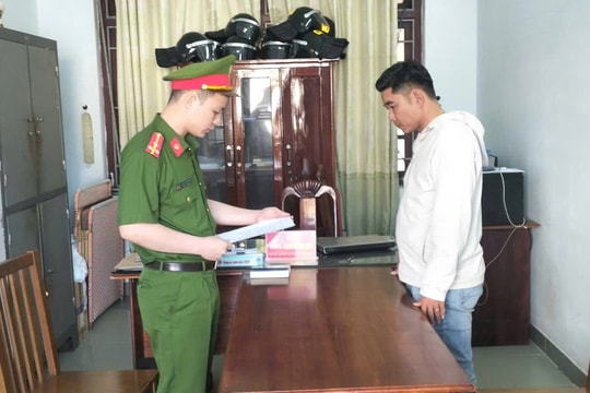 Khởi tố cán bộ xã chiếm đoạt tiền người mắc bệnh hiểm nghèo