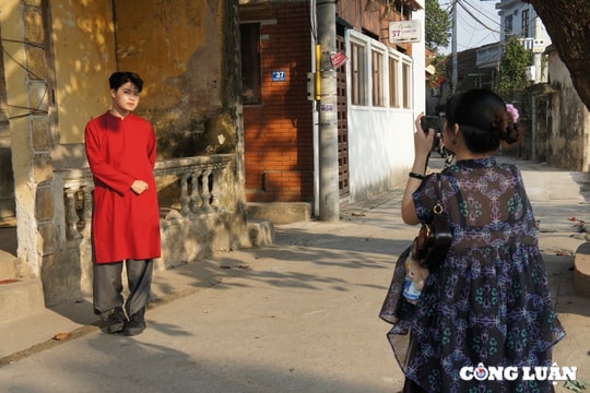 Người làng Cựu 'tập' làm du lịch