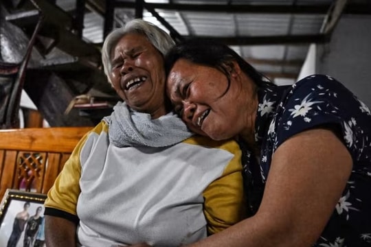 Các gia đình Thái Lan vui mừng khi những con tin được giải thoát ở Gaza