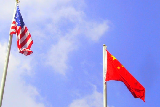 Trung Quốc đáp trả lại mạnh mẽ chính sách thuế quan của Mỹ