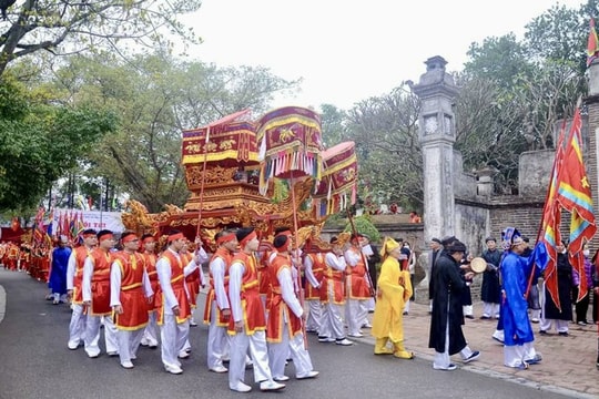 Các địa phương, cán bộ, công chức tuyệt đối không tổ chức và tham dự lễ hội tràn lan, lãng phí