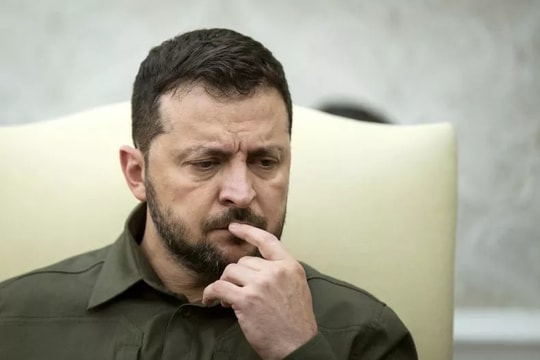 NATO có kế hoạch phế truất Tổng thống Zelenskyy trước khi tổ chức bầu cử?