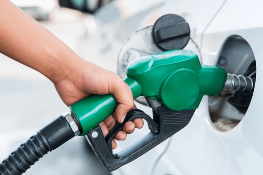 Sau Tết Nguyên đán, giá xăng sẽ tăng trở lại?