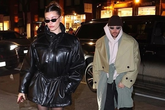 Justin Bieber xuất hiện bên vợ sau tin đồn ly hôn