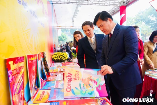 Hội báo Xuân Cao Bằng: Điểm đến cho người yêu văn hóa đọc