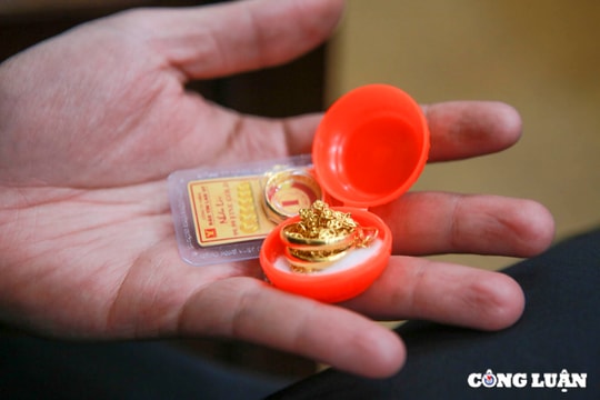 Giá vàng hôm nay chính thức vượt mốc 146 triệu đồng/lượng