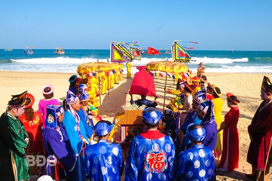 Lễ hội cầu ngư vạn đầm Xương Lý đón Bằng di sản văn hóa phi vật thể quốc gia