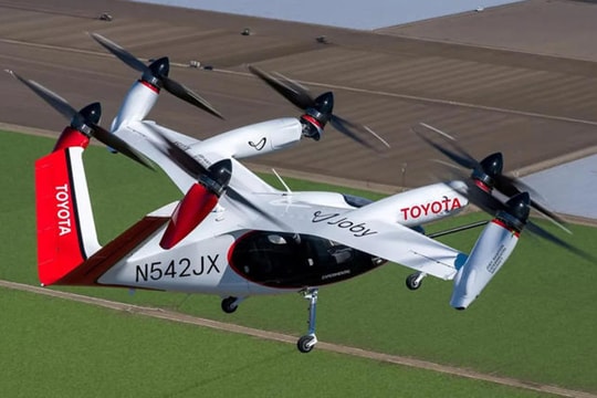 Cuộc đua 'xe bay': BMW, Toyota và Boeing đang dẫn đầu