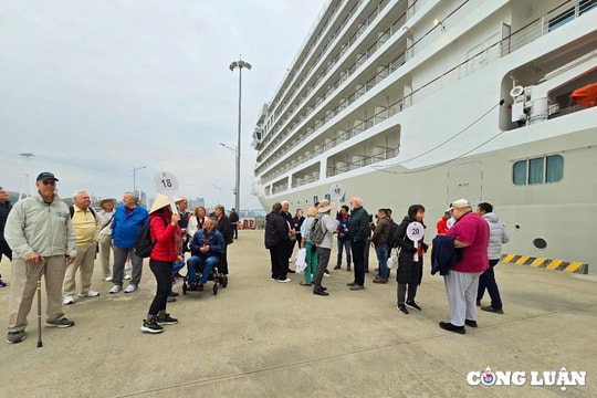 Quảng Ninh thống nhất mục tiêu tăng trưởng năm 2025 đạt 12,05% trở lên