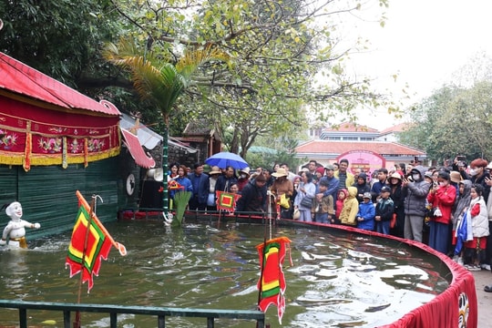 Bắc Ninh: Trưng bày, giới thiệu sản phẩm làng nghề, trình diễn rối nước Đồng Ngư tại các điểm du lịch