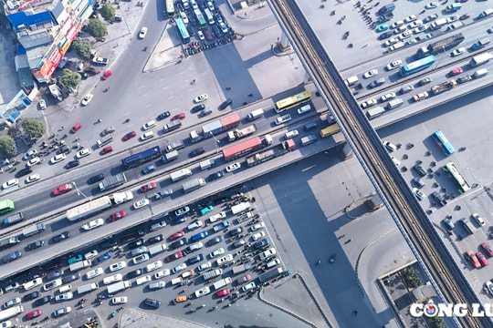 Đẩy mạnh phát triển kết cấu hạ tầng kết nối, liên kết vùng Thủ đô