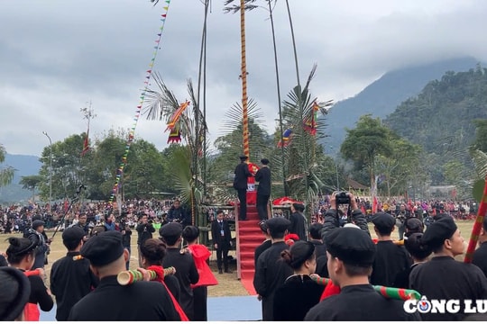 Tuyên Quang: Độc đáo Lễ hội Lồng Tông và Ngày hội Văn hóa các dân tộc huyện Lâm Bình 2025