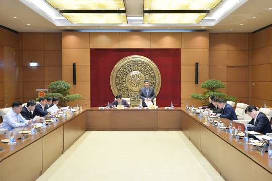 Xem xét cơ chế đặc thù phát triển mạng lưới đường sắt đô thị tại Hà Nội và Thành phố Hồ Chí Minh