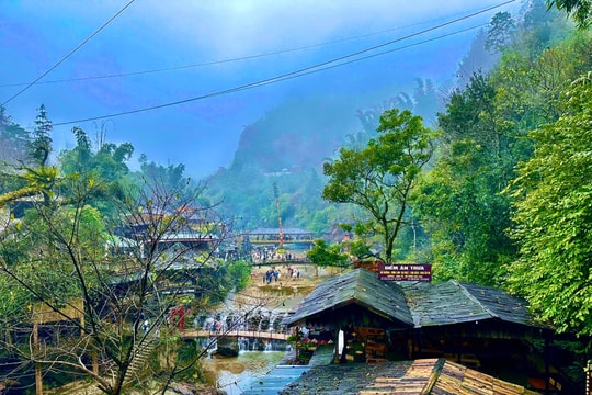 Thị trấn Sa Pa - điểm dừng chân lý tưởng của khách du lịch