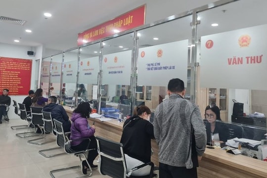 Hà Nội chốt hạn hoàn thiện phương án sắp xếp tổ chức bộ máy phòng chuyên môn cấp huyện