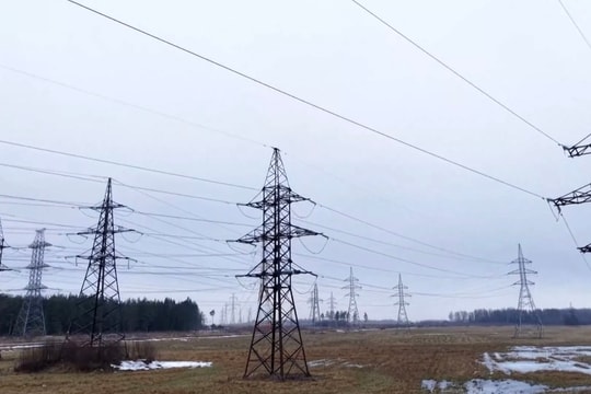 Giá điện ở các nước Baltic tăng cao sau khi ngắt kết nối khỏi Nga