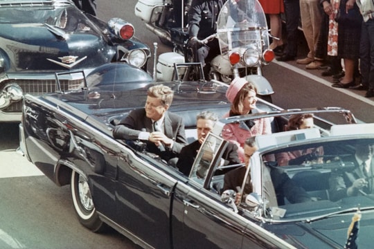 FBI phát hiện 2.400 hồ sơ mới về vụ ám sát cố Tổng thống John F. Kennedy