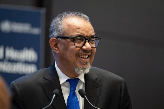 WHO kêu gọi Mỹ nối lại viện trợ do tác động nghiêm trọng đến sức khỏe toàn cầu