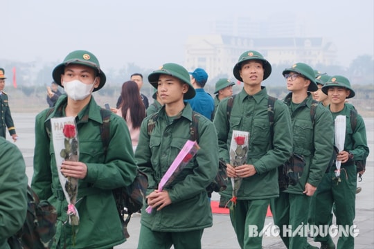 2.500 thanh niên Hải Dương lên đường nhập ngũ