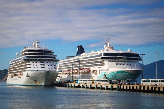 Ngày Valentine, hơn 4.700 du khách quốc tế đến Cam Ranh, Phú Quốc