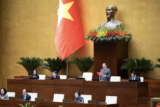 Rà soát, hoàn thiện quy định về phân cấp, phân quyền, ủy quyền